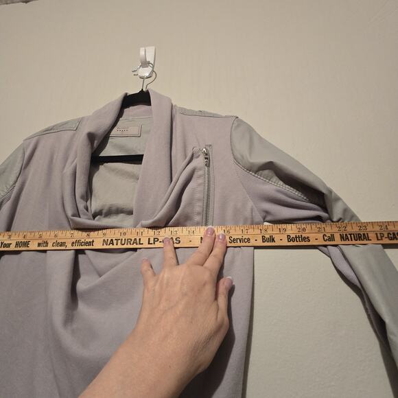 Blank NYC Moto Jacket Womens SM Taupe Zip Front Faux Vegan Leather Asymmetrical - Picture 7 of 9